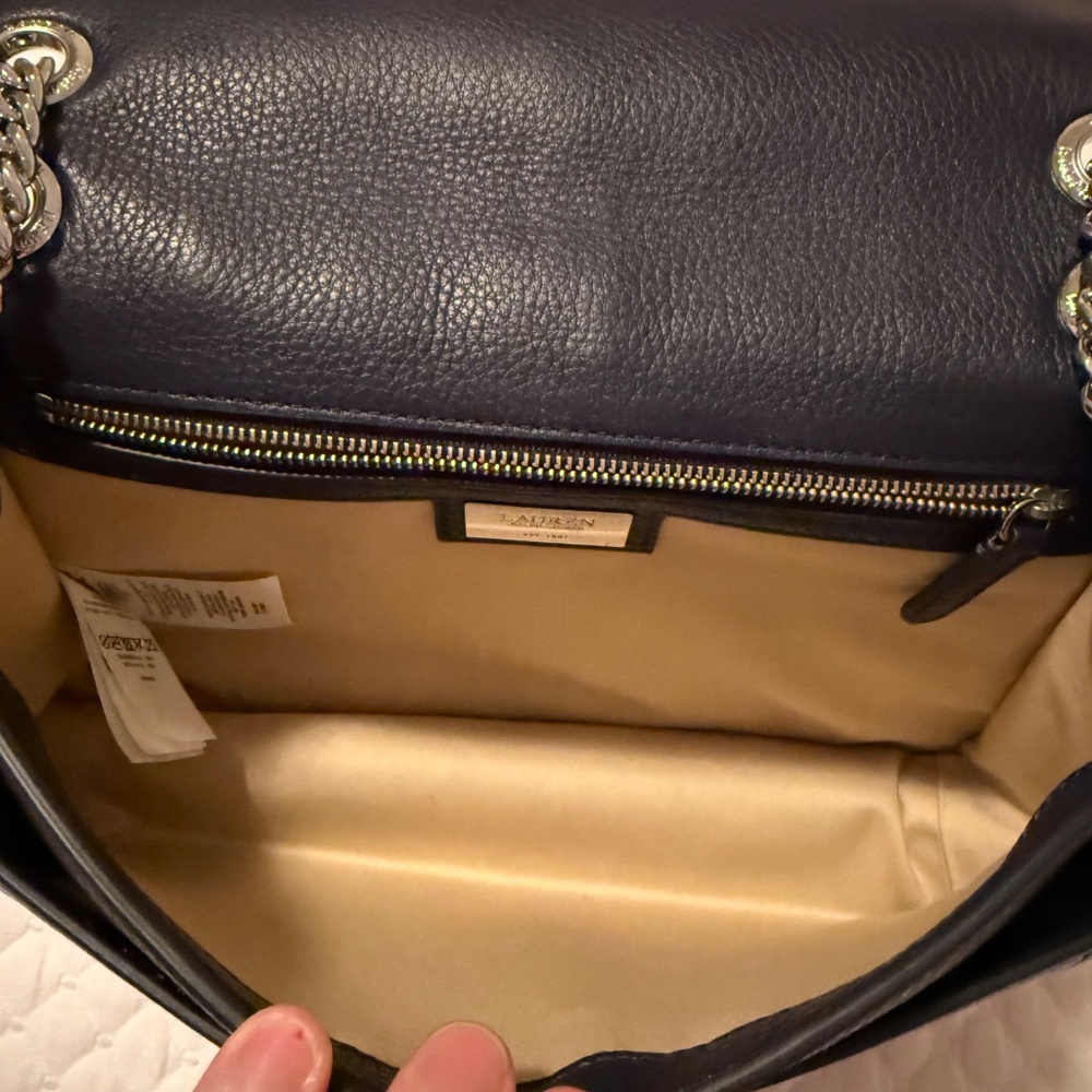 Lauren Ralph Lauren Pebbled Medium Bradley Bag in Navy Blue - Picture 7 of 12